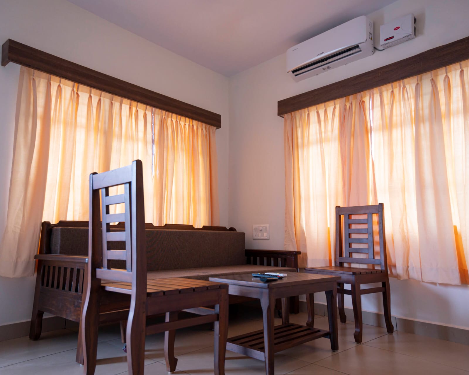 Standard Suite Room - Image 3