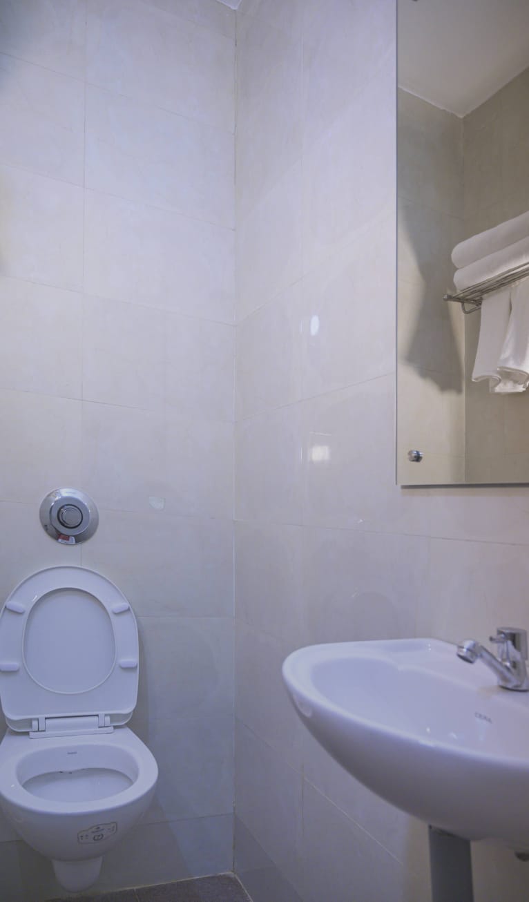 Standard Family Suite Room - Image 2